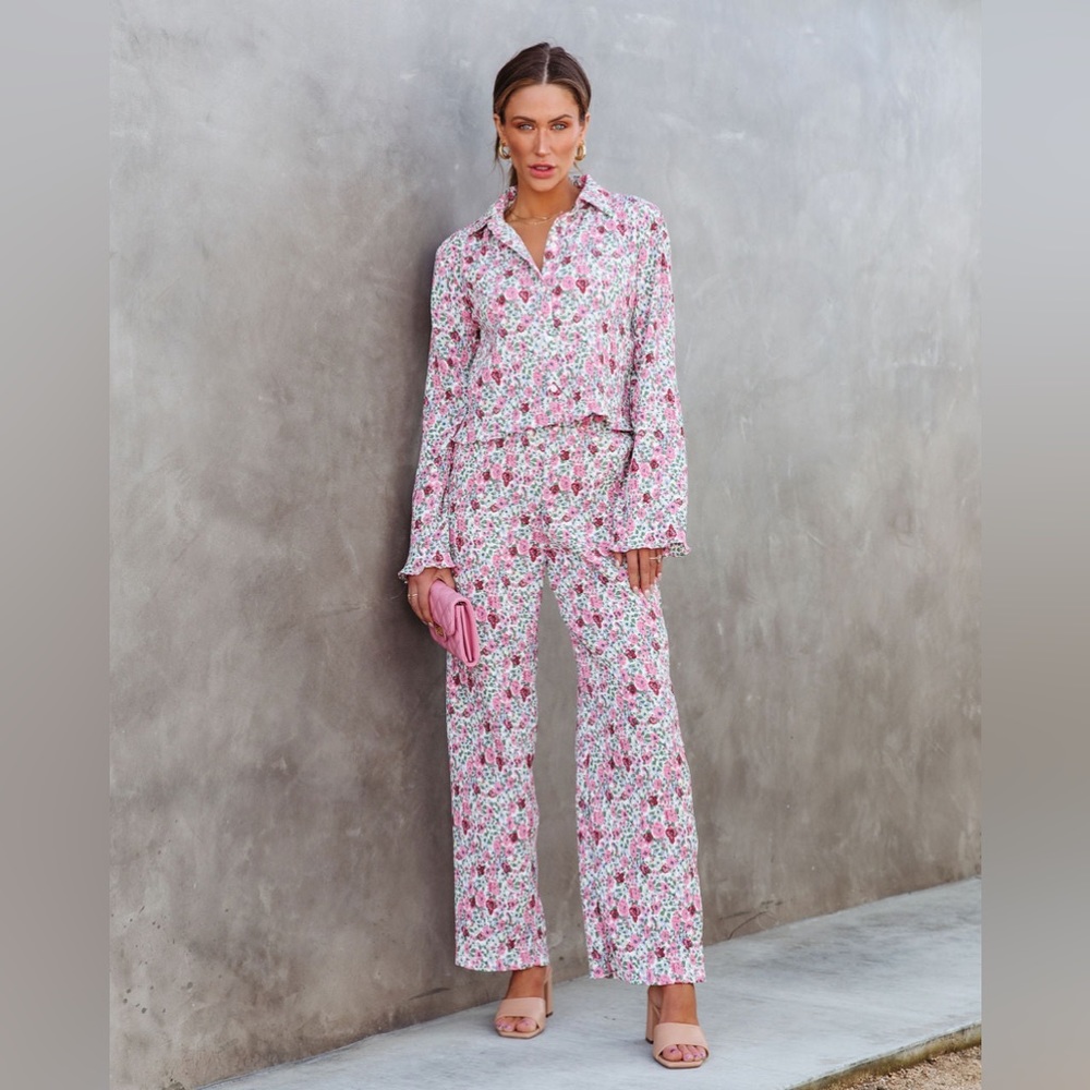 VICI Mable Rosaline Floral Plisse Button Down Shirt Set Womens Size Small